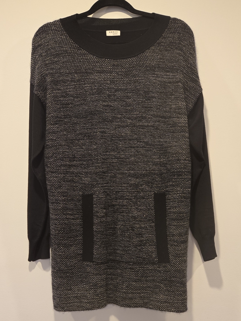 Akris Punto Tweed Knit Tunic Sweater Gray Black Size 8